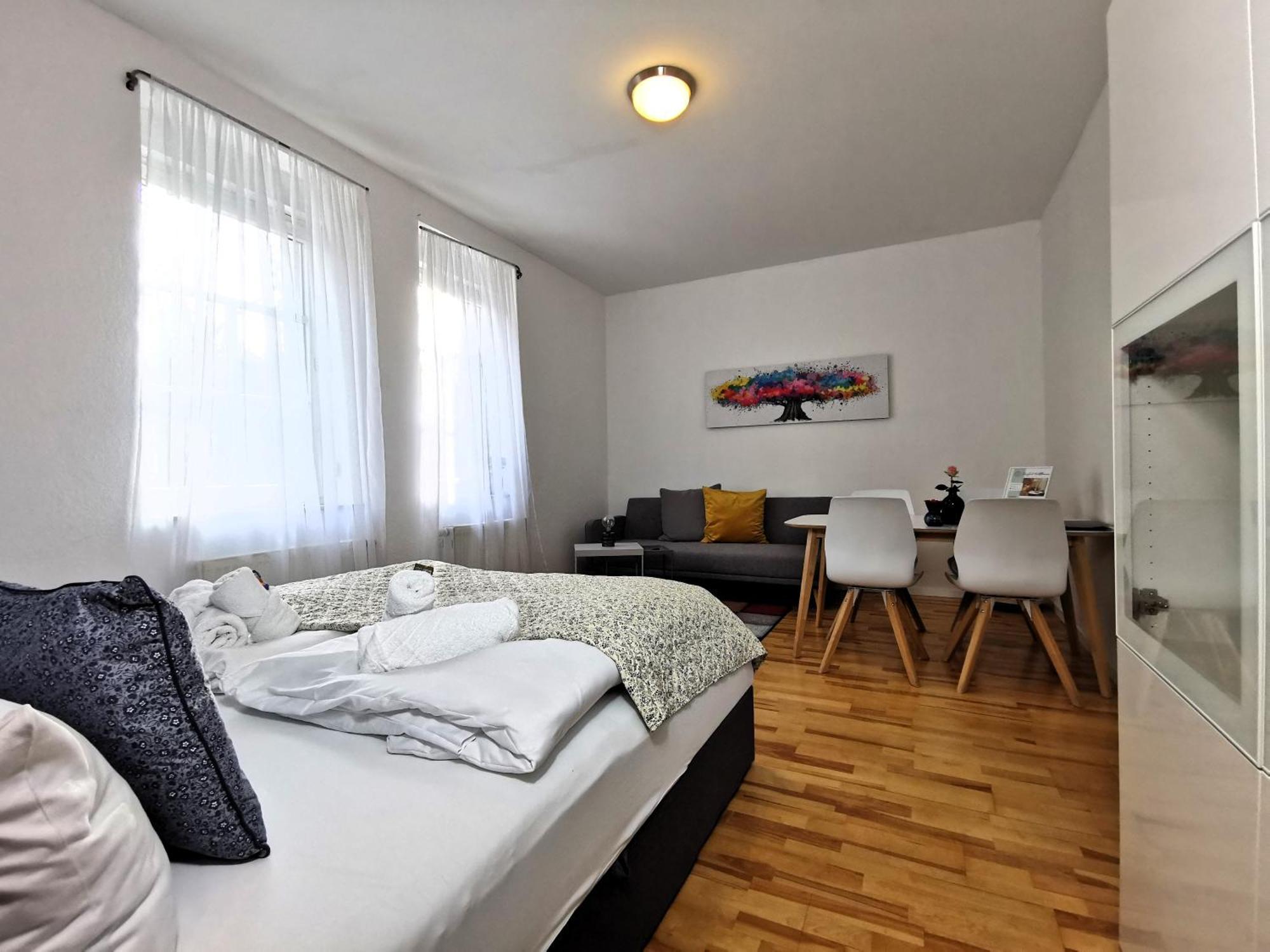 Bohnapartments Steigerwald - Natur In Der Stadt - Vollausstattung - Wlan - Gratis Parkplaetze Erfurt Bagian luar foto